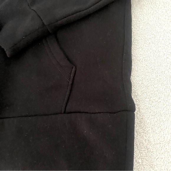 Old Navy Kids Pullover Hoodie and Joggers with Pockets and Drawstring Black S6/7 - Picture 11 of 14